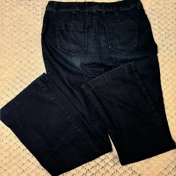 Chico’s Platinum Denim Wide Leg Dark Wash Women’s Jeans- size 0(US 4) - Picture 7 of 7